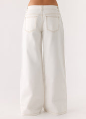 Neo Low Rise Wide Leg Jeans - Ivory